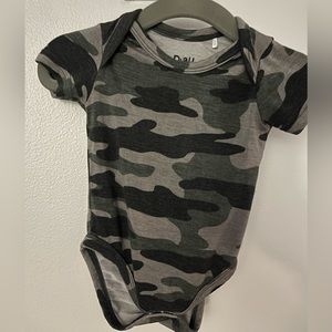 Little sleepies camo bodysuit